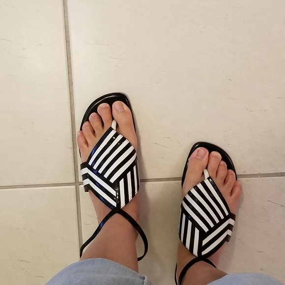 Pierre Hardy Bi Color Black White Flat Sandal 35 - Picture 7 of 7